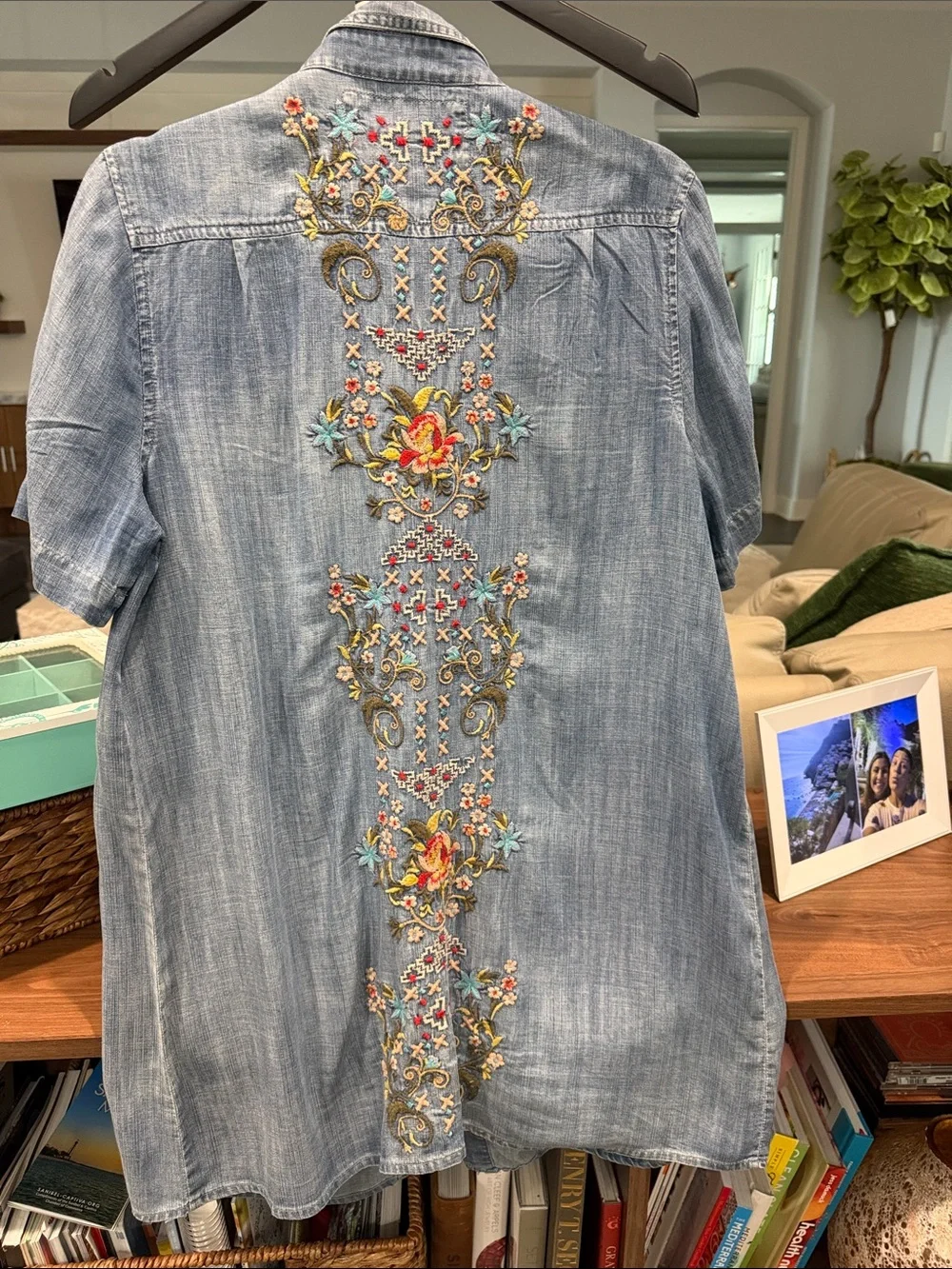 Kyla SeoLight Blue Denim Short-Sleeve Shirt dress size large